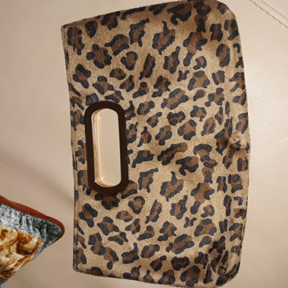 🌺LEOPARD PRINT Purse